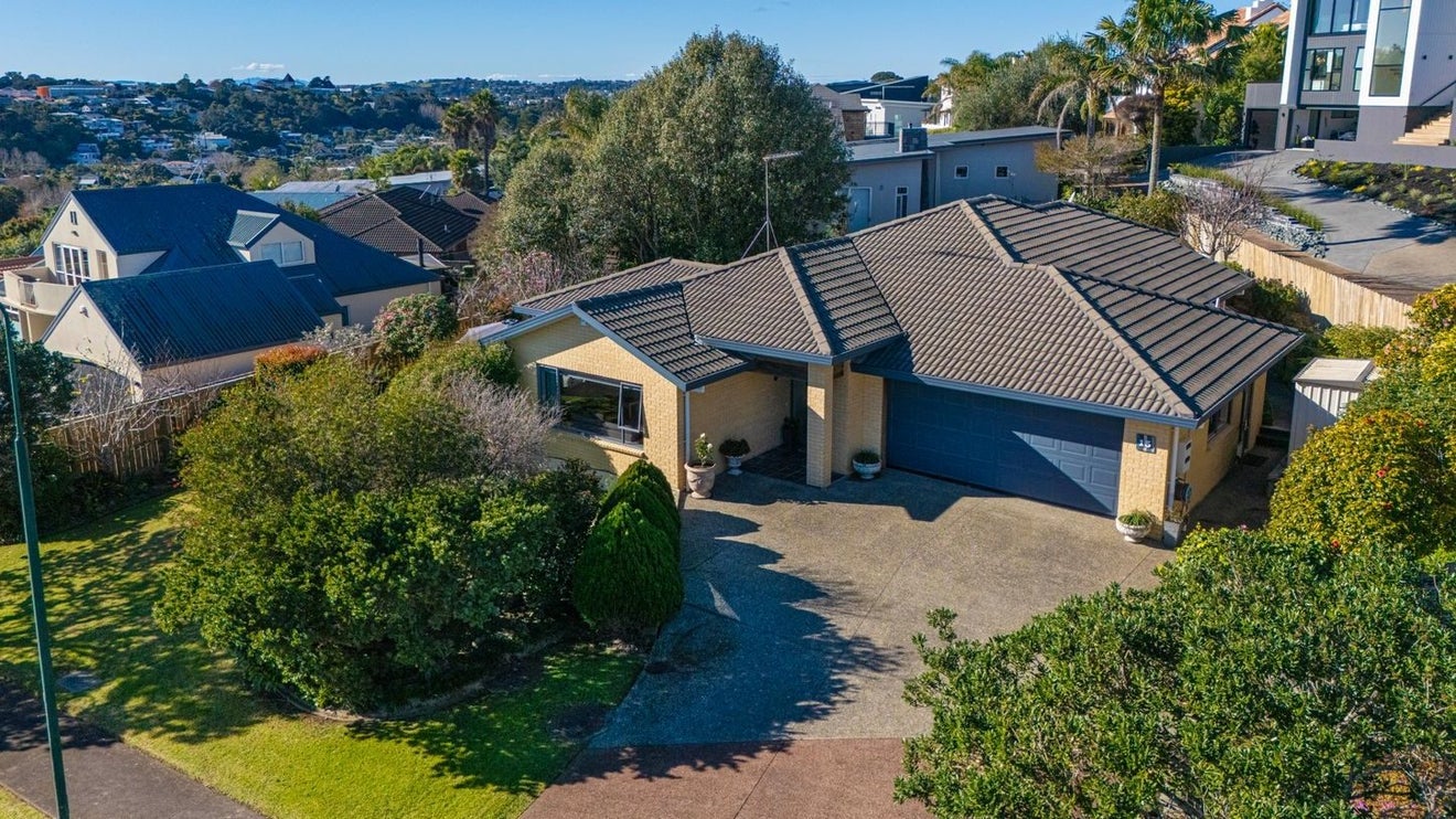 15 Palm Cove, Arkles Bay, Whangaparaoa - Carousel 1