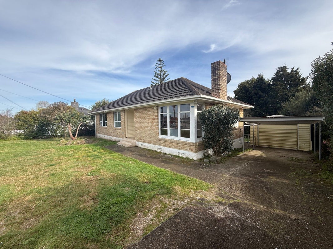 1 Buller Crescent, Manurewa, Manukau City, Auckland - Carousel 1