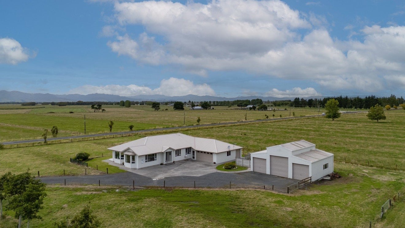 168A Bush Road, Pipiroa, Ngatea - Carousel 1
