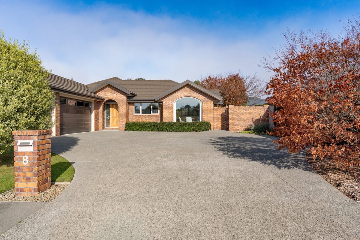 8 Saddleback Green, Halswell, Christchurch - Carousel 2