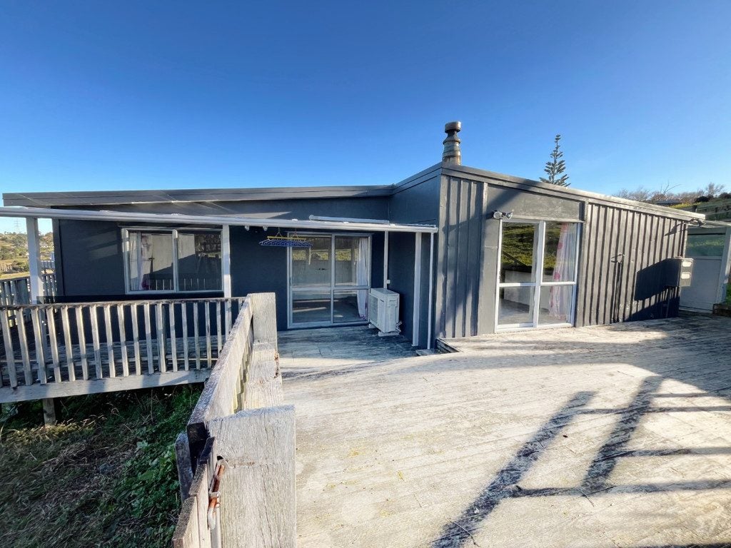 42A Spur Road, Stillwater, Silverdale - Carousel 1