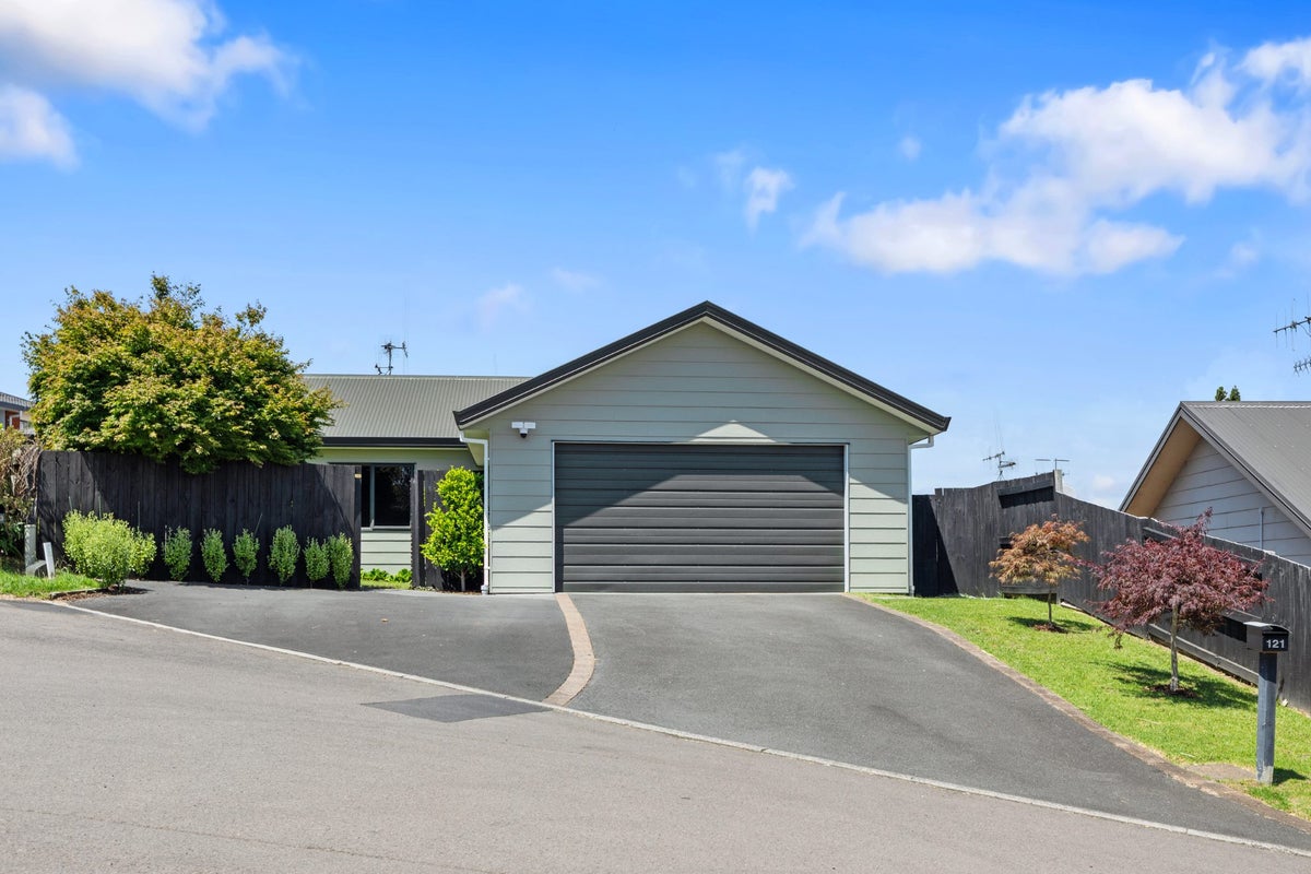 121 Bell Street, Judea, Tauranga - Carousel 2