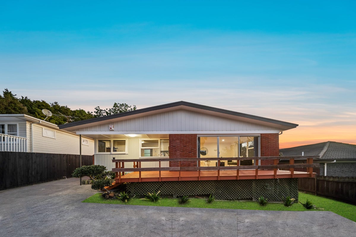 37 David Avenue, Hillpark, Auckland - Carousel 1