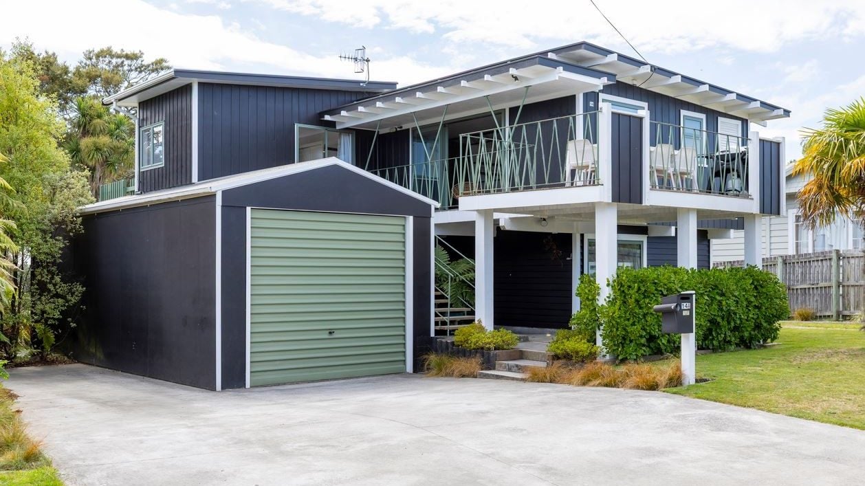 14A Weka Road, Waipahihi, Taupo - Carousel 1