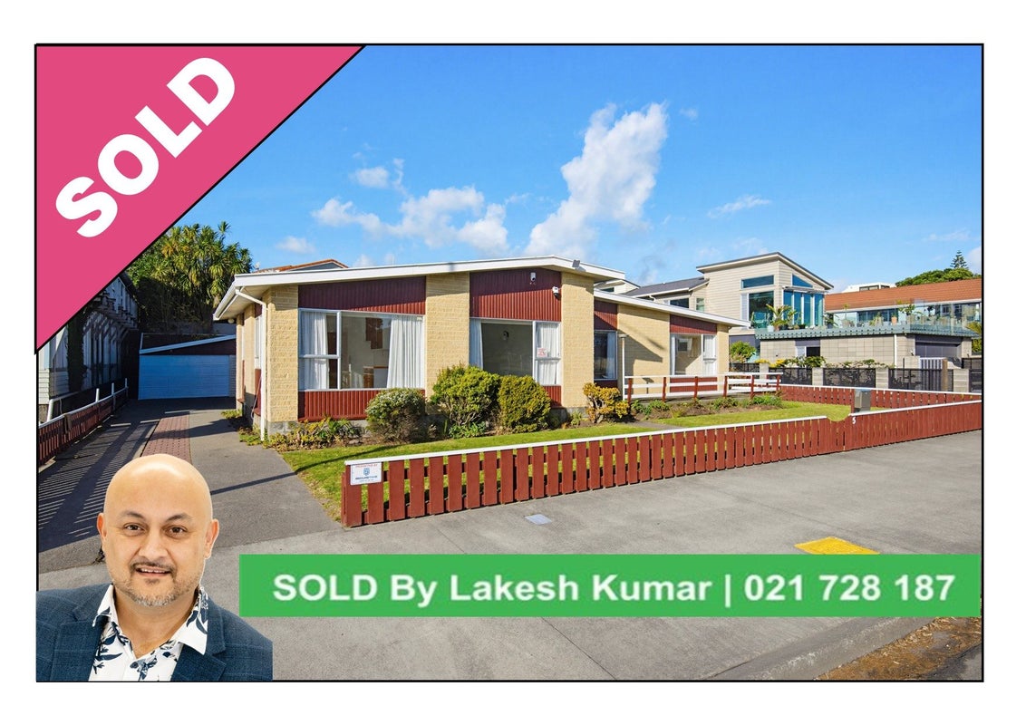 5 Marine Parade, Paraparaumu Beach, Paraparaumu - Carousel 1
