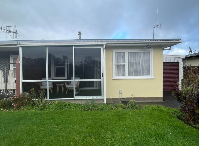 39A Windsor Street, Terrace End, Palmerston North - Carousel 1