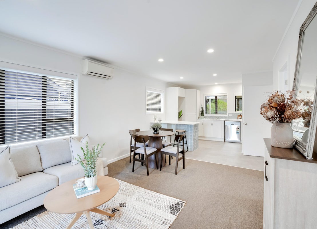 2 Albert Street, Hamilton East, Hamilton - Carousel 2