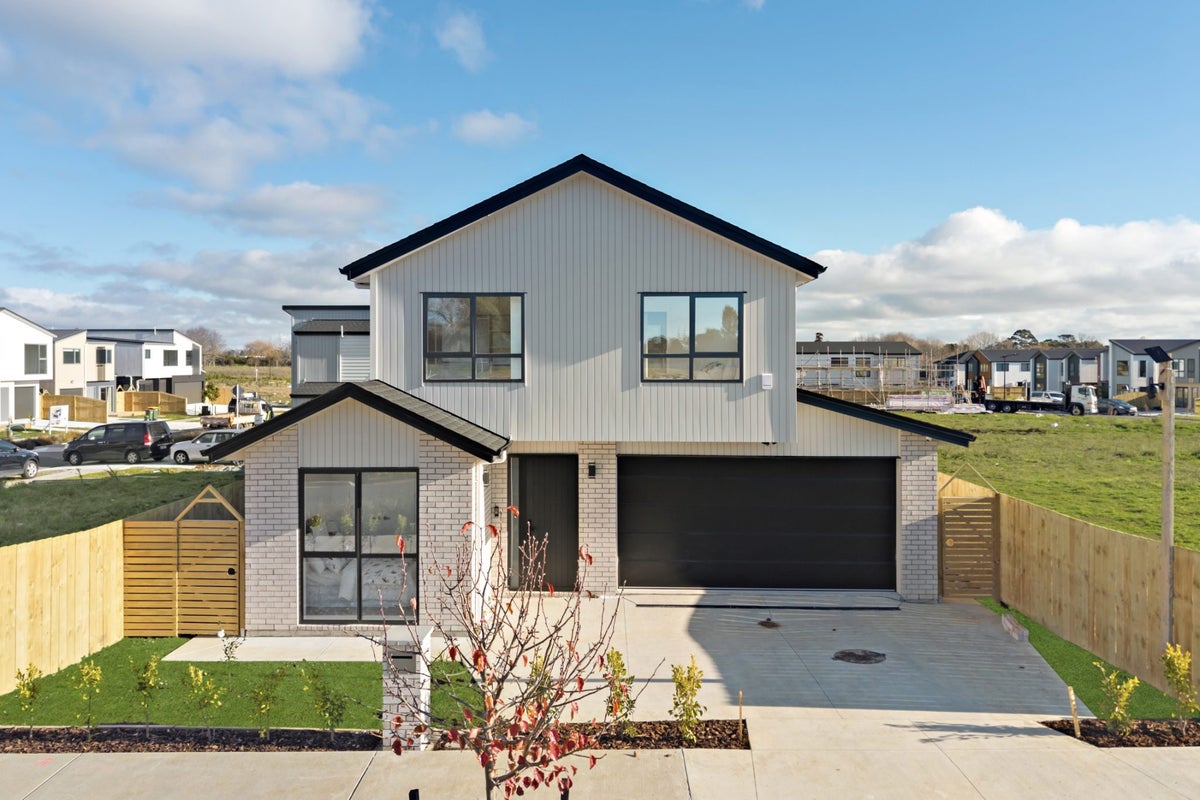 14 Hasted Road, Karaka, Papakura - Carousel 1