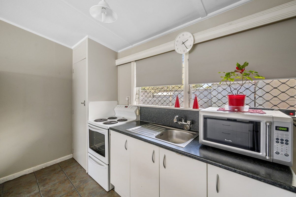 25A Riverbend Road, Onekawa, Napier - Carousel 2