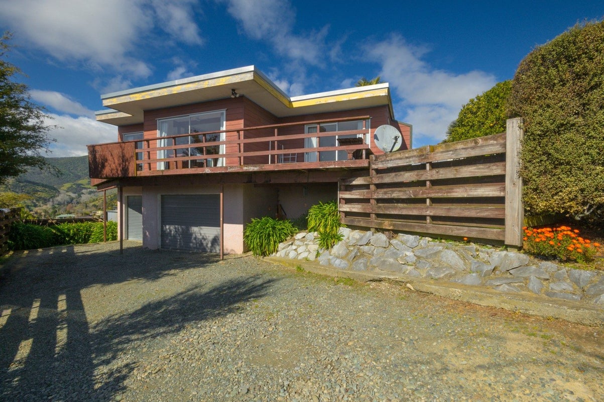 64 Waterhouse Street, Enner Glynn, Nelson - Carousel 2