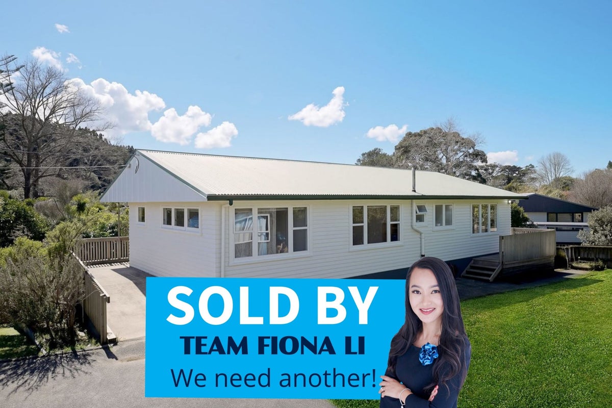 46 Lowtherhurst Road, Massey, Auckland - Carousel 1