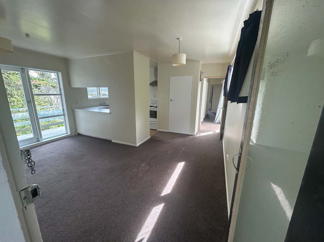 86A Black Rock Road, Newlands, Wellington, Wellington - Carousel 2