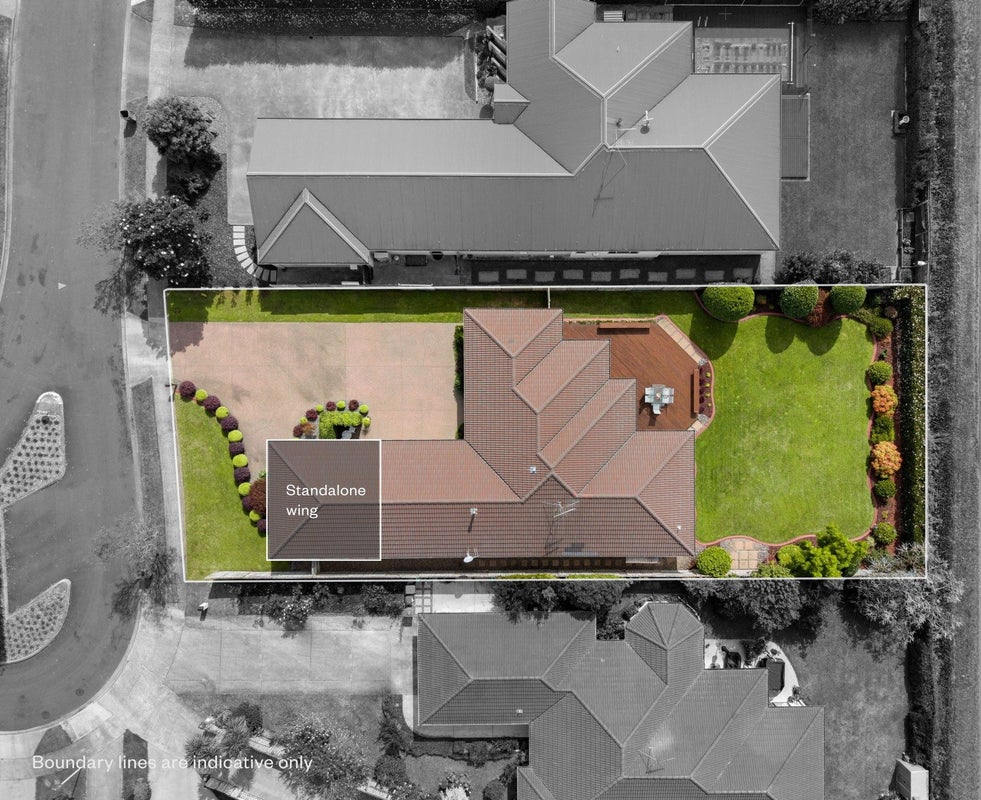 13 Rosewood Court, Huntington, Hamilton - Carousel 2