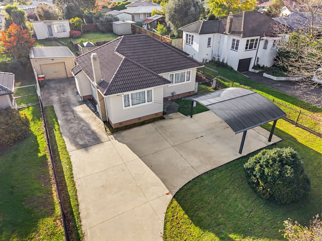 237 Malfroy Road, Utuhina, Rotorua - Carousel 1