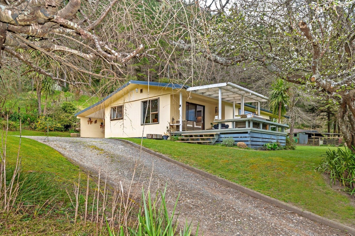 1220 Waimata Valley Road, Waimata - Carousel 1