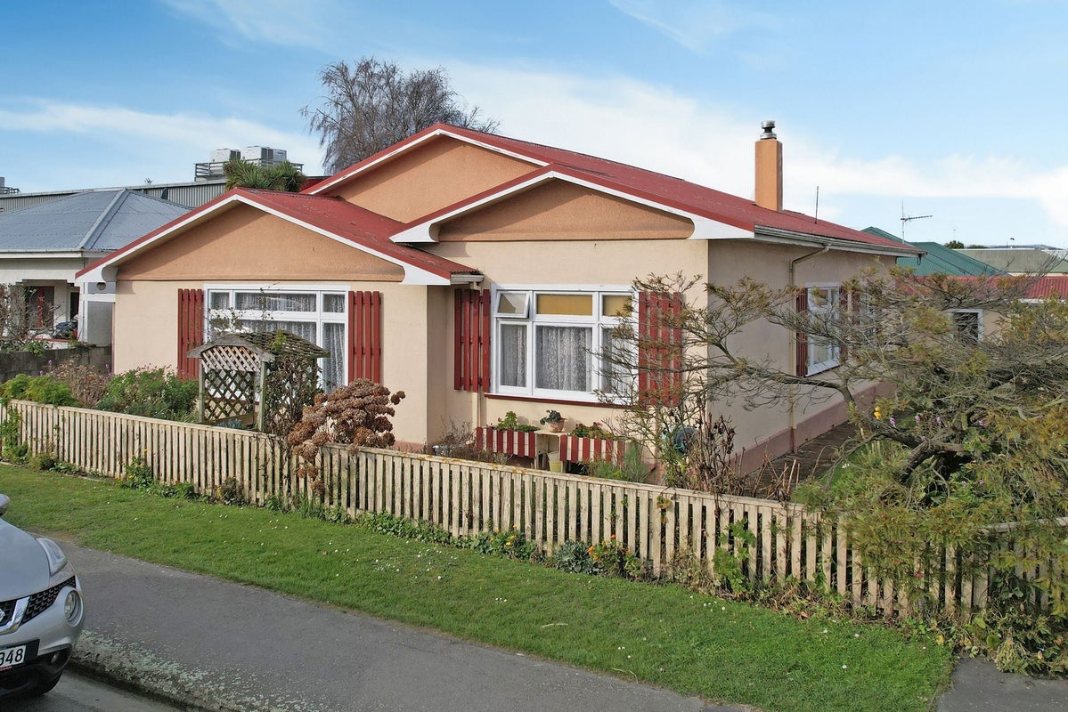 21 Rees Street, Duntroon, Oamaru - Carousel 1