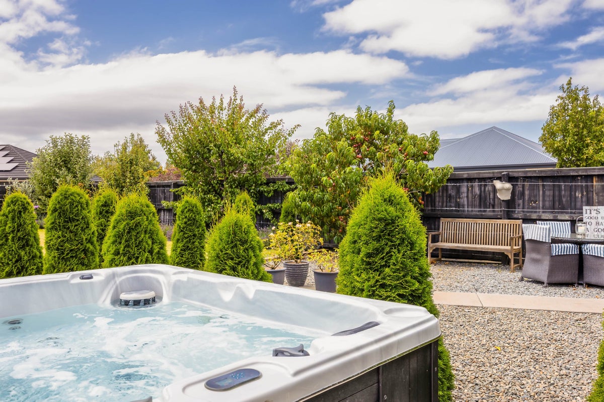 57 Willowside Place, Amberley, Amberley - Carousel 24