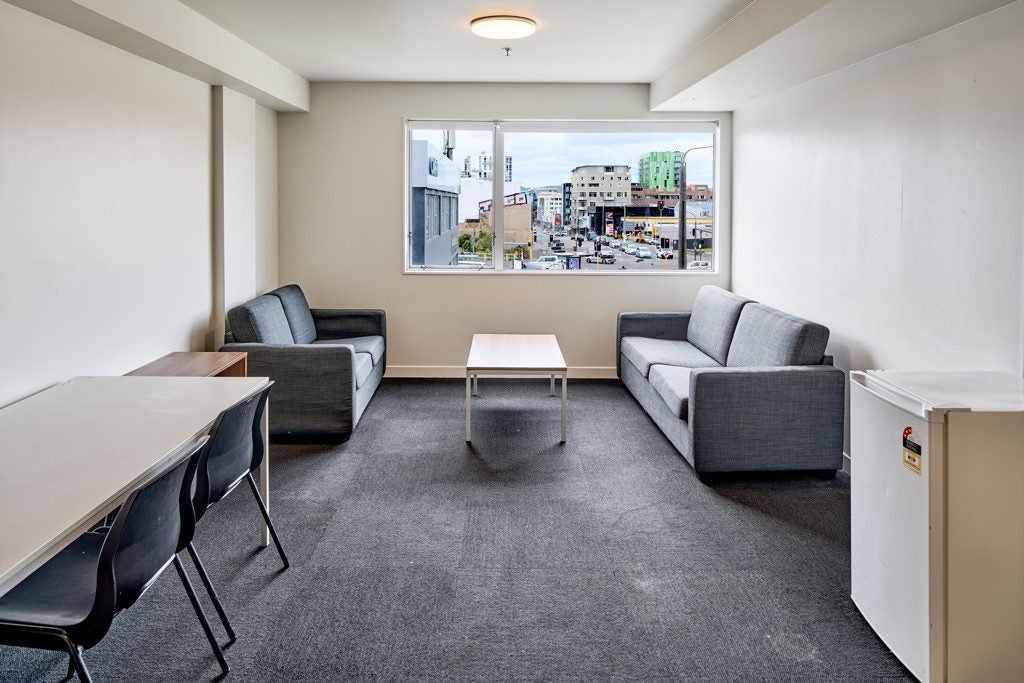 2J/242 Taranaki Street, Mount Cook, Wellington - Carousel 1