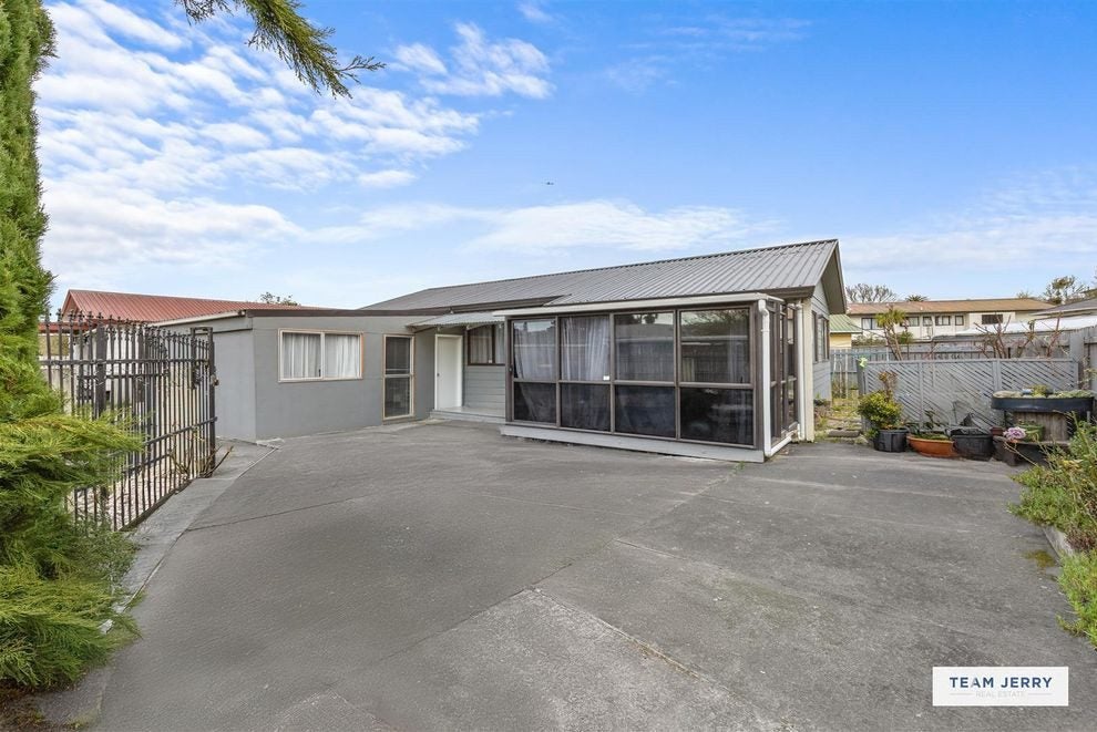 1/5 Malaspina Place, Papatoetoe, Auckland - Carousel 2