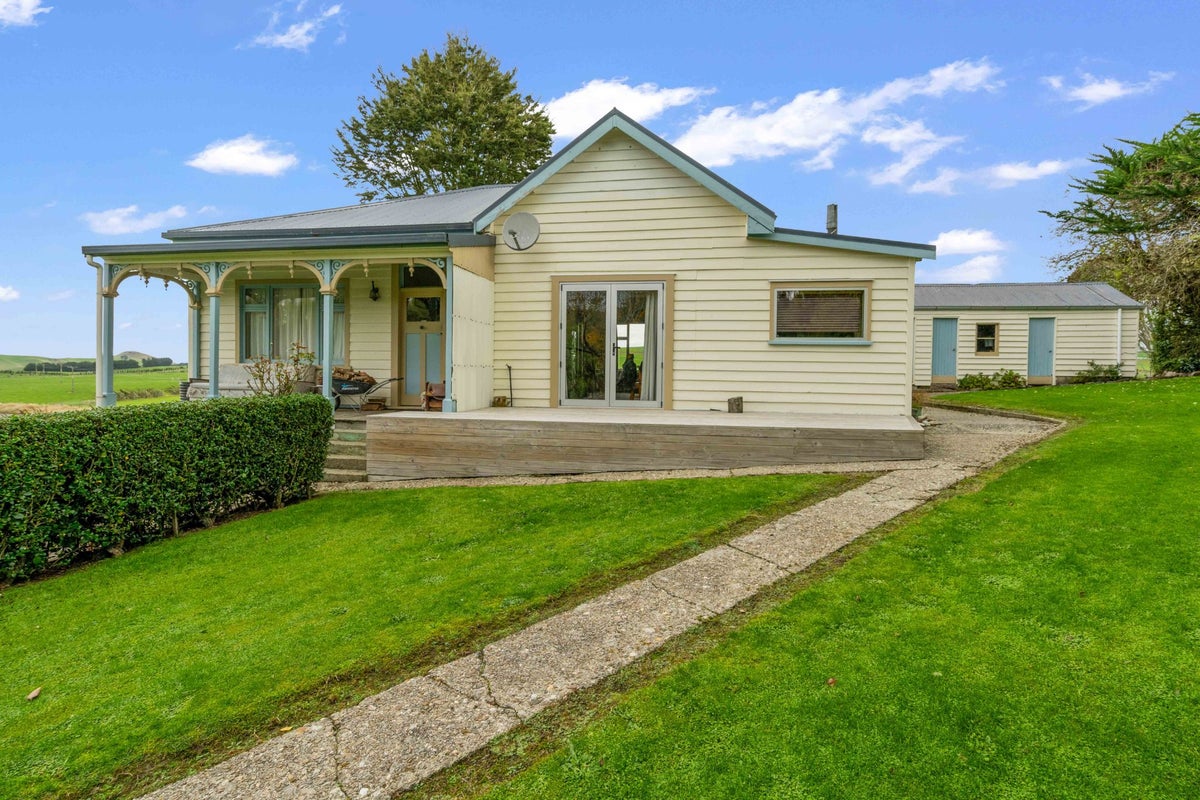 167 Watties Road, Conical Hill, Gore - Carousel 23