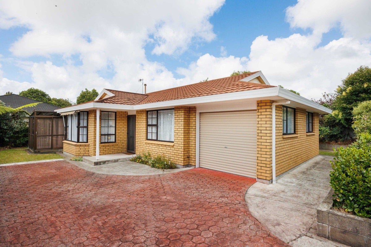 98 Monrad Street, Highbury, Palmerston North - Carousel 1