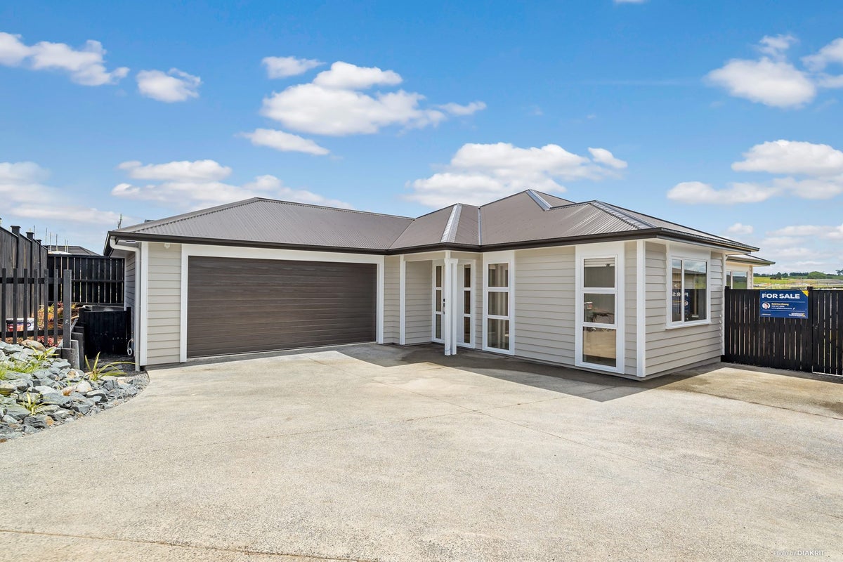 43 Maryvale Road, Wainui, Wainui - Carousel 2
