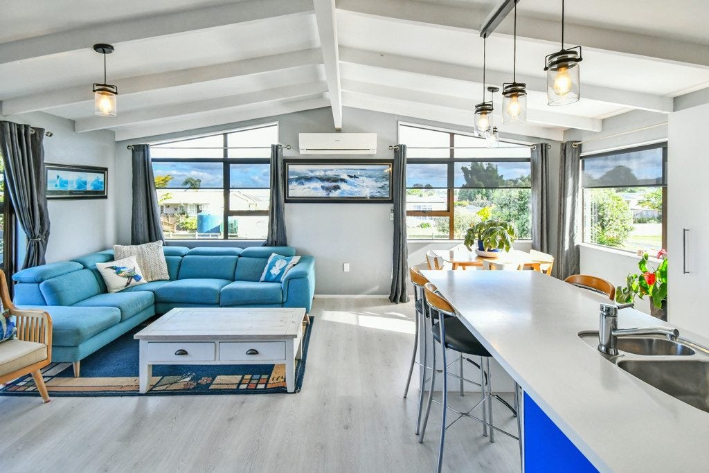 6 Puriri Avenue, Kaiaua, Kaiaua - Carousel 1