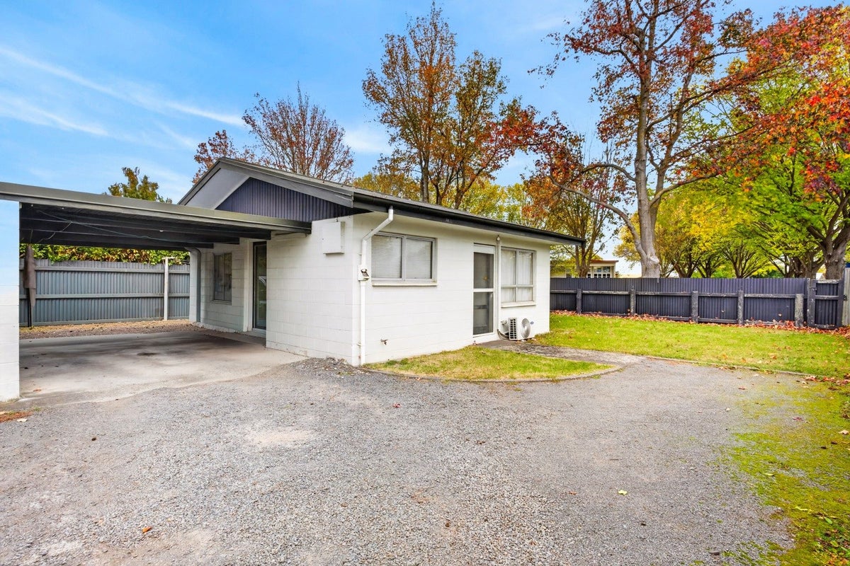 213A Pattison Road, Akina, Hastings - Carousel 2