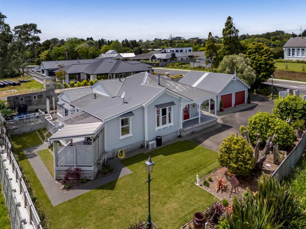 416 Frankley Road, Hurdon, New Plymouth - Carousel 32