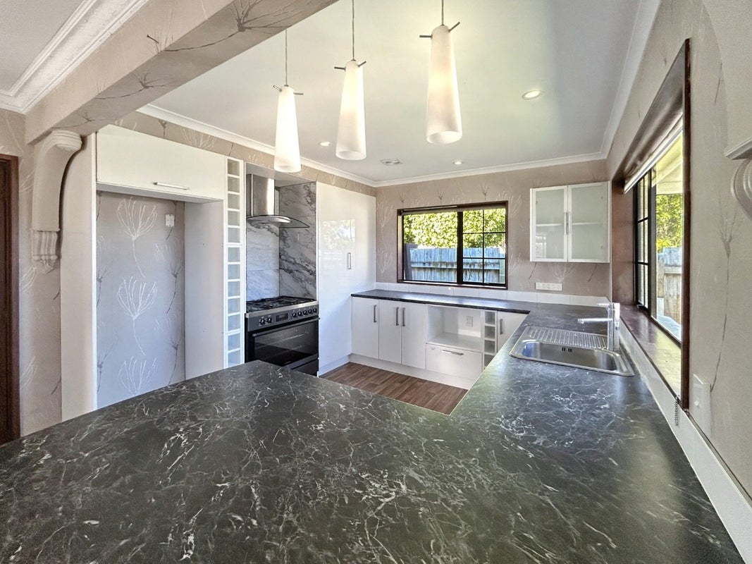 103A Linton Street, West End, Palmerston North - Carousel 2