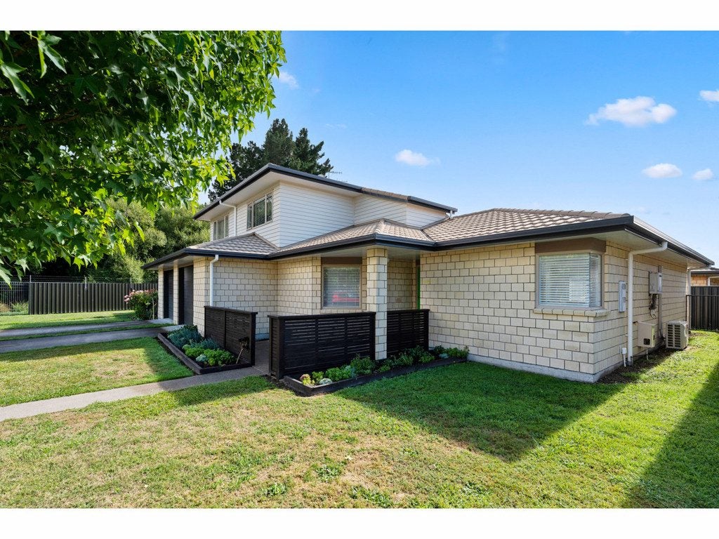 33/64 Kawaha Point Road, Kawaha Point, Rotorua - Carousel 17