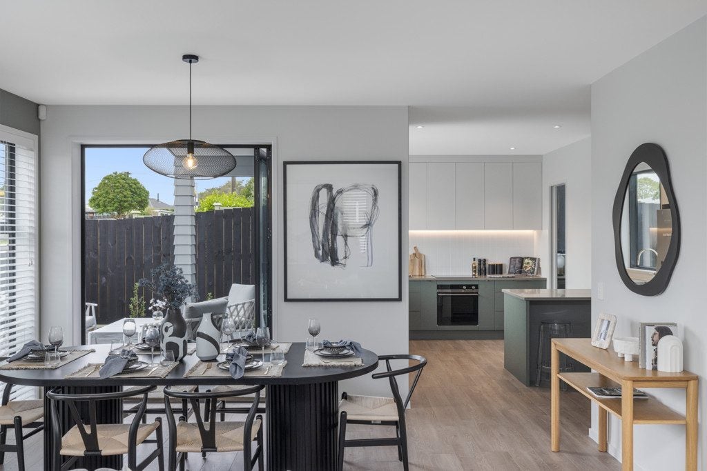 10A Kotuku Street, Te Atatu Peninsula, Auckland - Carousel 2