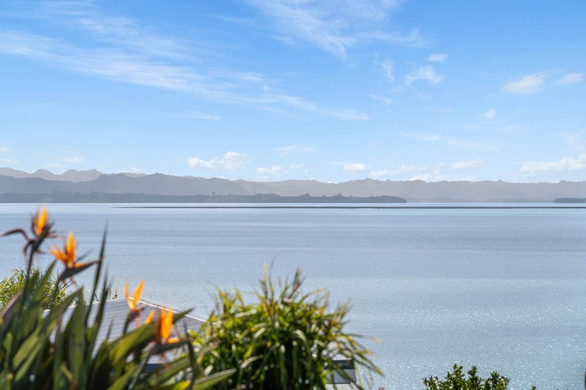 108 Hamurana Road, Omokoroa, Omokoroa - Carousel 2