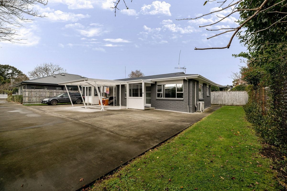 12D Colombo Street, Hokowhitu, Palmerston North - Carousel 15