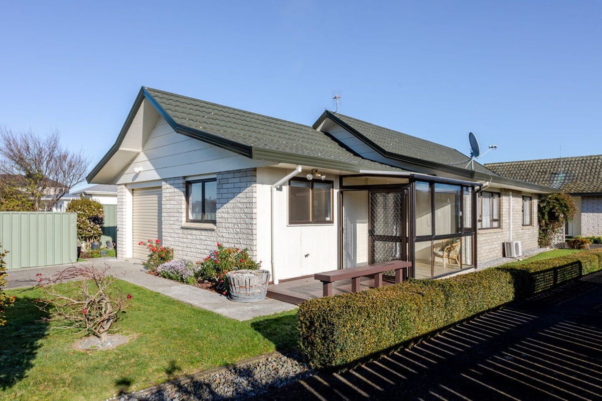 14 George Street, Dannevirke, Dannevirke - Carousel 1