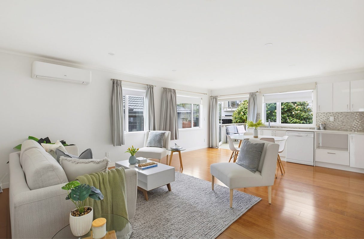 10A Stone Street, Miramar, Wellington - Carousel 1