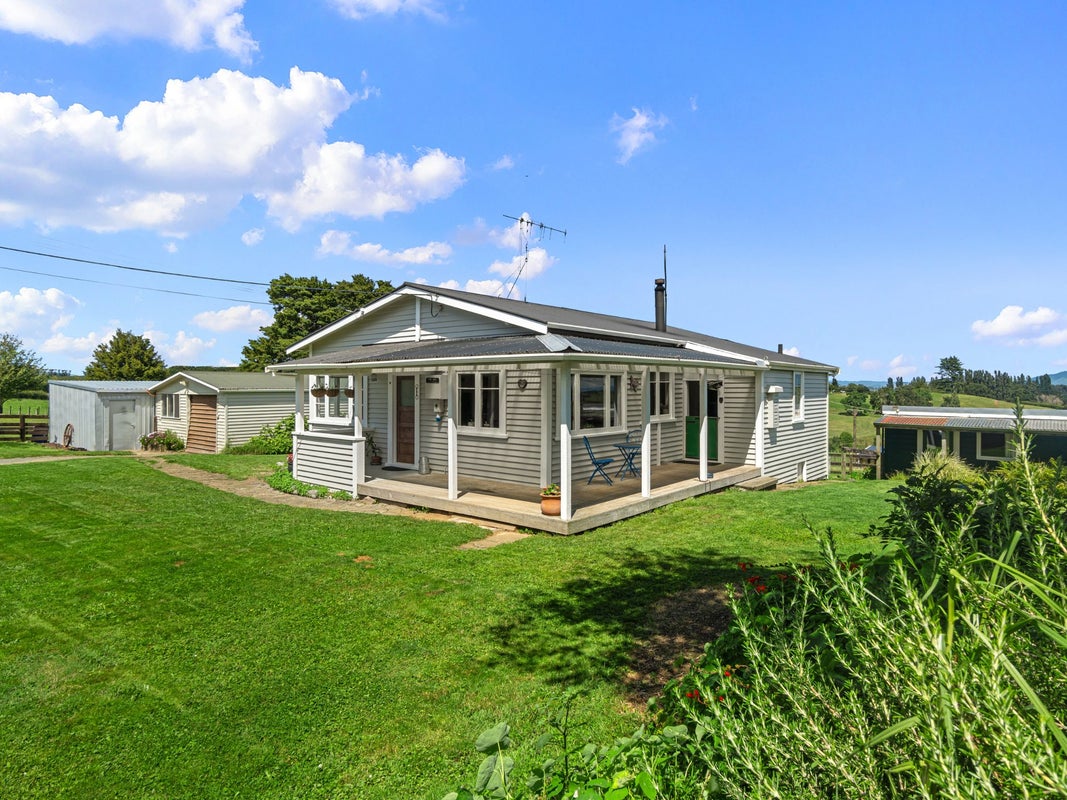 418 Parklands Road, Rotoorangi, Te Awamutu - Carousel 1