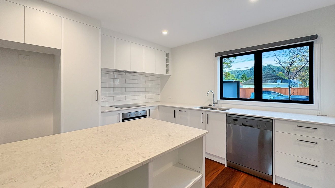 1/104 Martin Street, Wallaceville, Upper Hutt - Carousel 2