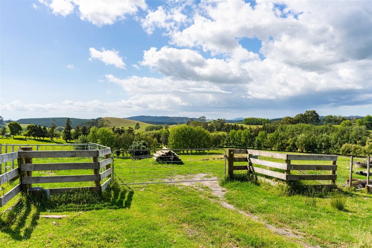 438B Oruawharo Road, Topuni, Wellsford - Carousel 2