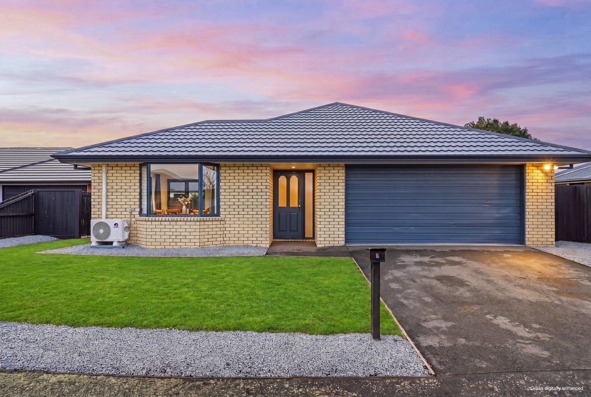 16 Excalibur Place, Burwood, Christchurch - Carousel 21