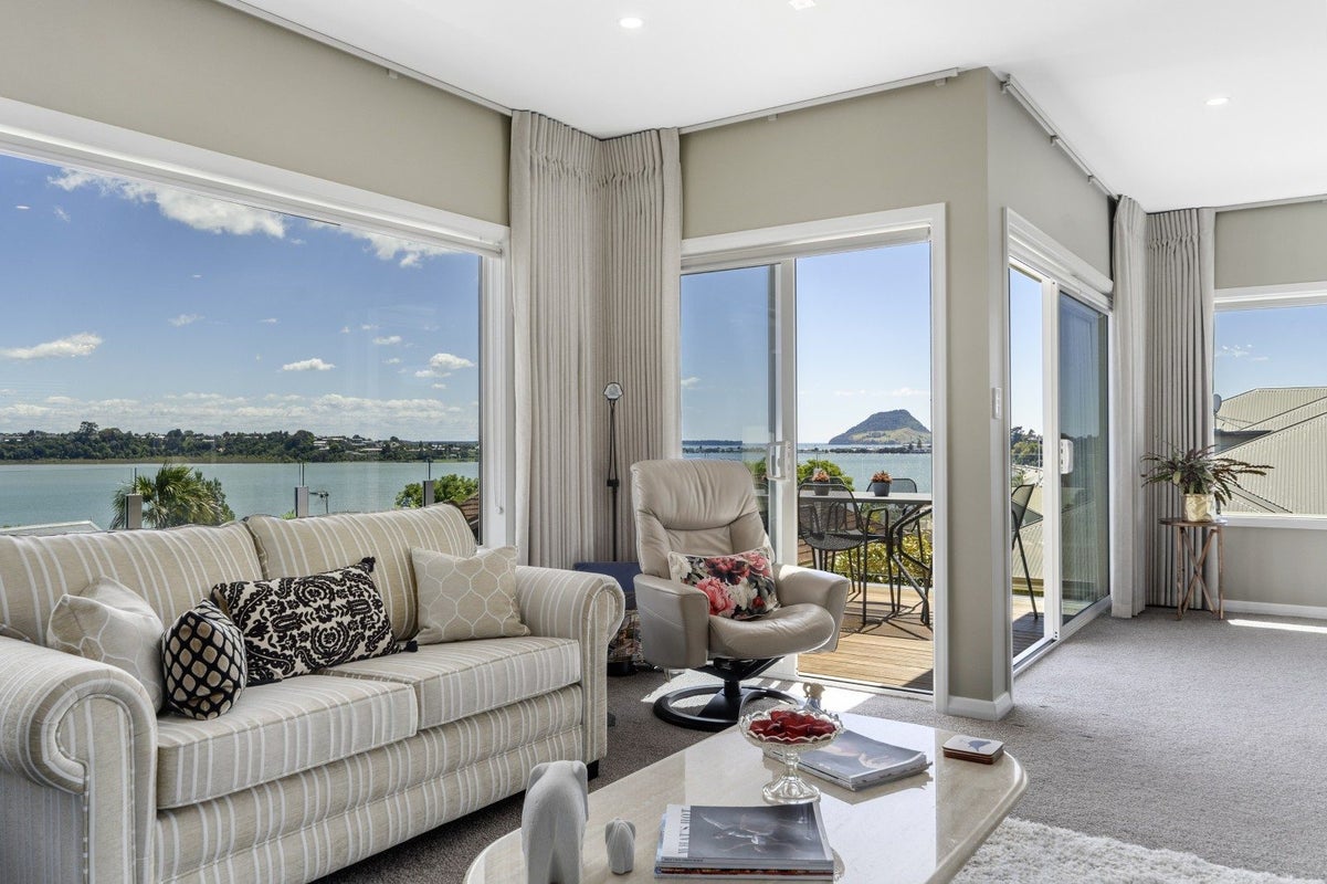 5 Edgecumbe Road, Tauranga, Tauranga - Carousel 1