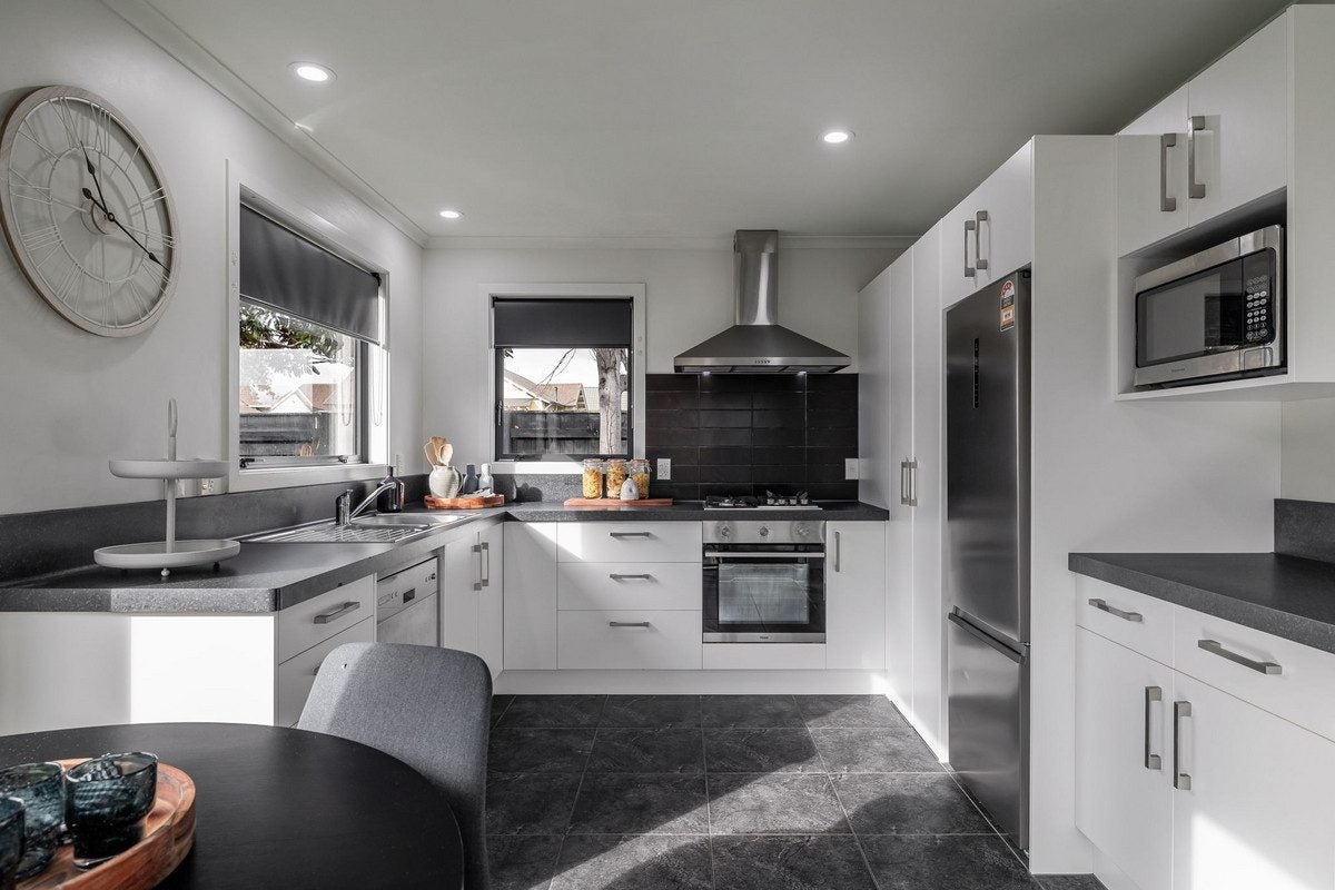 143 Grey Street, Palmerston North, Palmerston North - Carousel 2