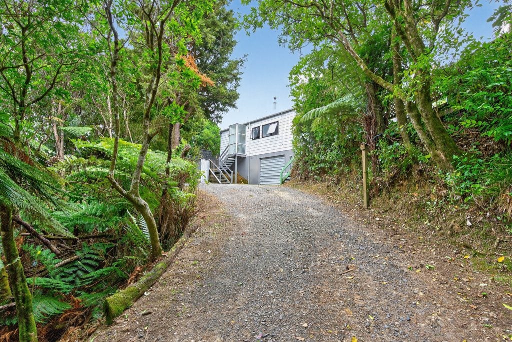 23B Kennedy Grove, Stokes Valley, Lower Hutt - Carousel 19