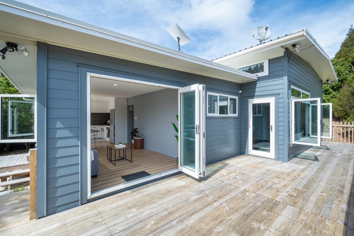 66 Te Henga Road, Henderson - Carousel 2
