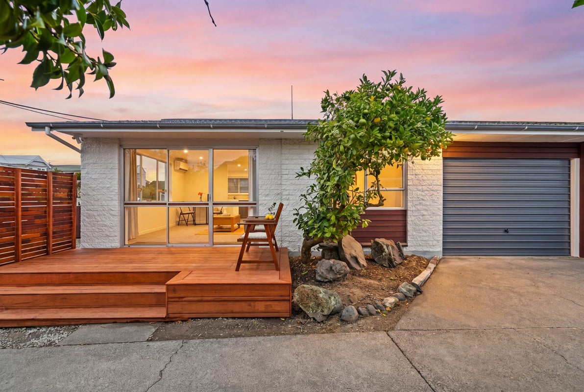 1/13 Brittan Street, Linwood, Christchurch - Carousel 1