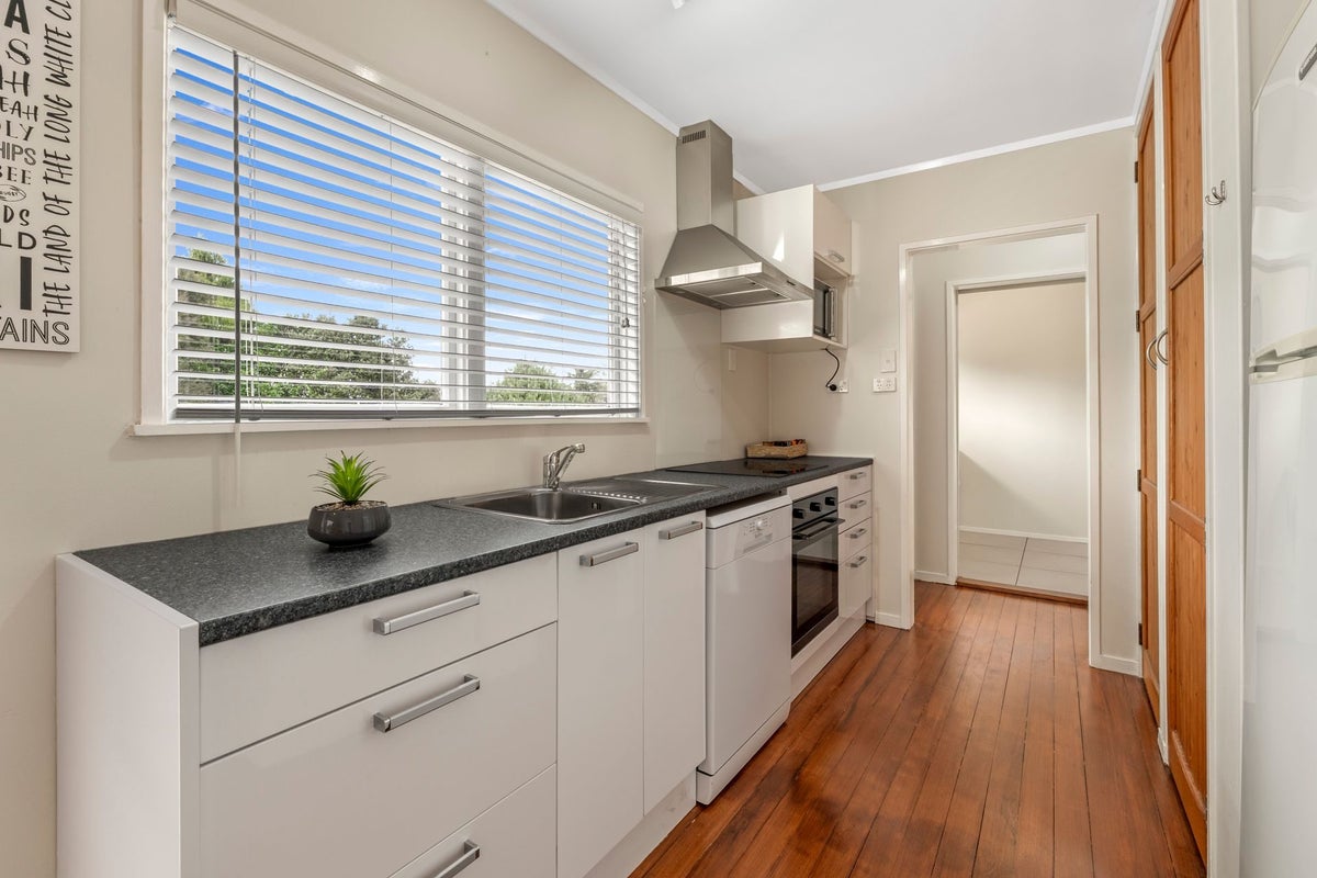 13 Cheviot Street, Woodhill, Whangarei - Carousel 2