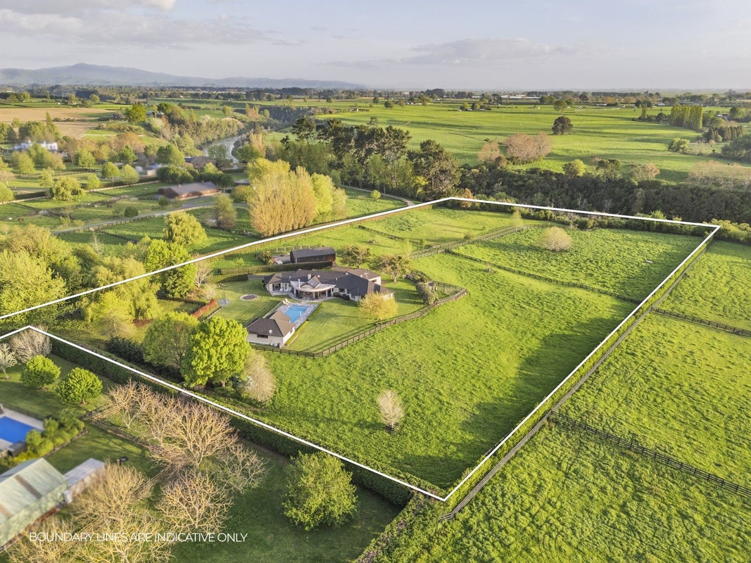 154 Hooker Road, Tamahere, Hamilton - Carousel 40