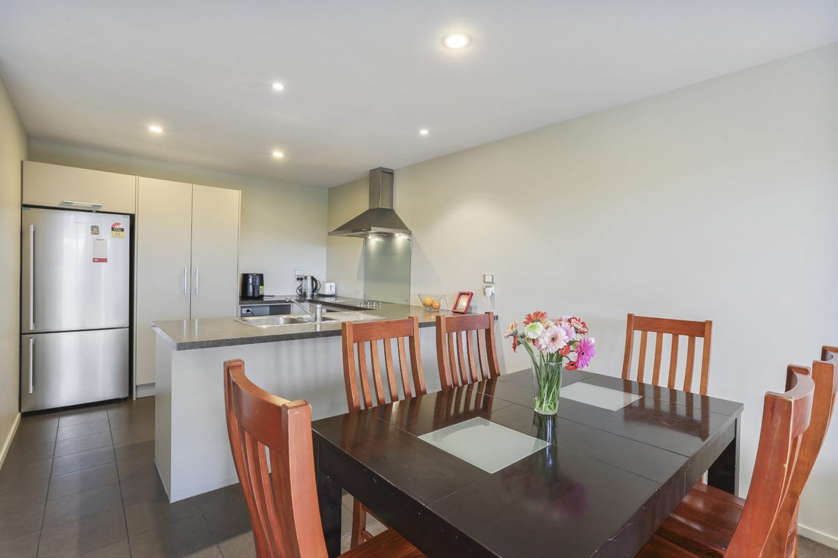 12A Date Crescent, Aidanfield, Christchurch - Carousel 2