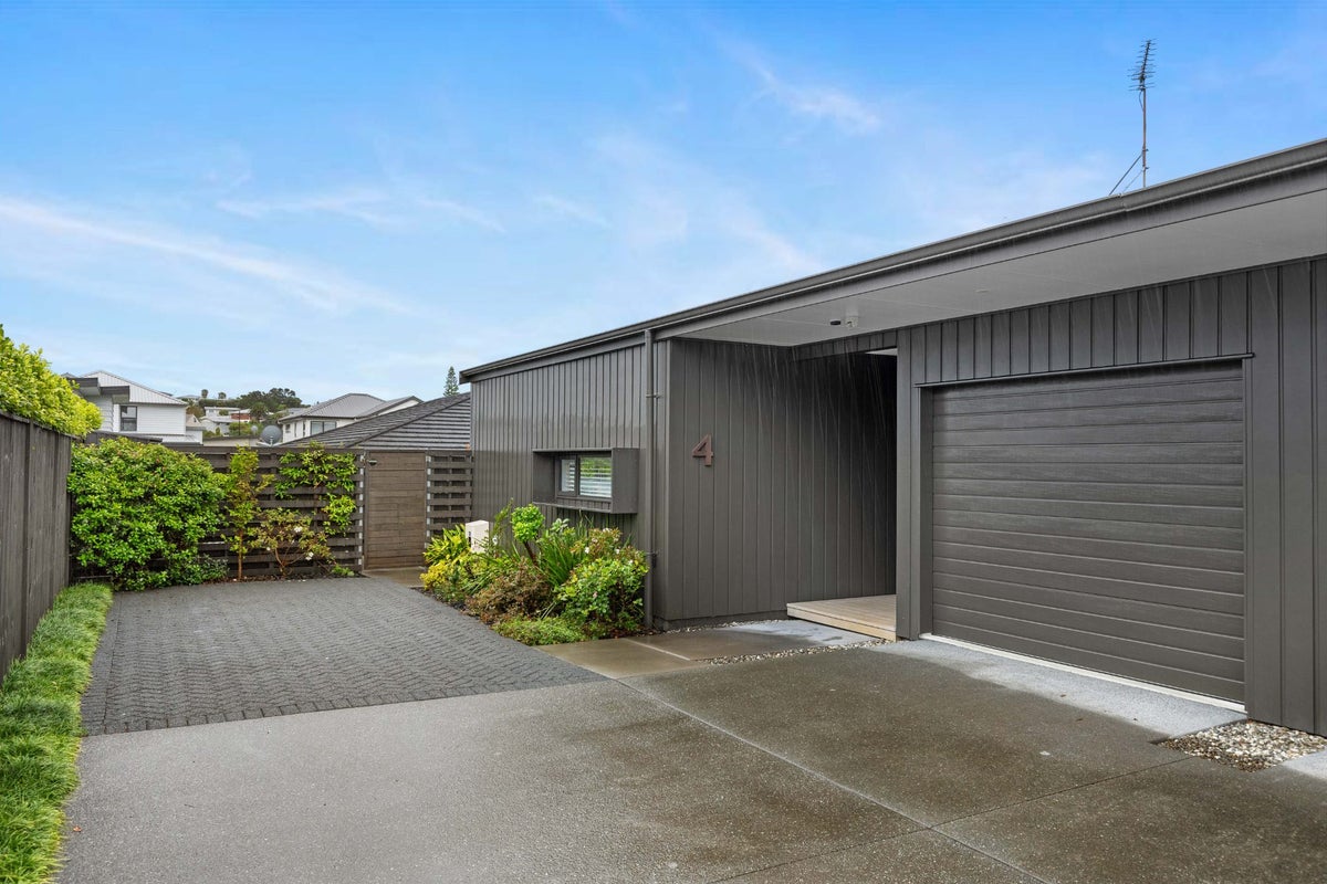 4 Kuparu Lane, Red Beach, Red Beach - Carousel 1
