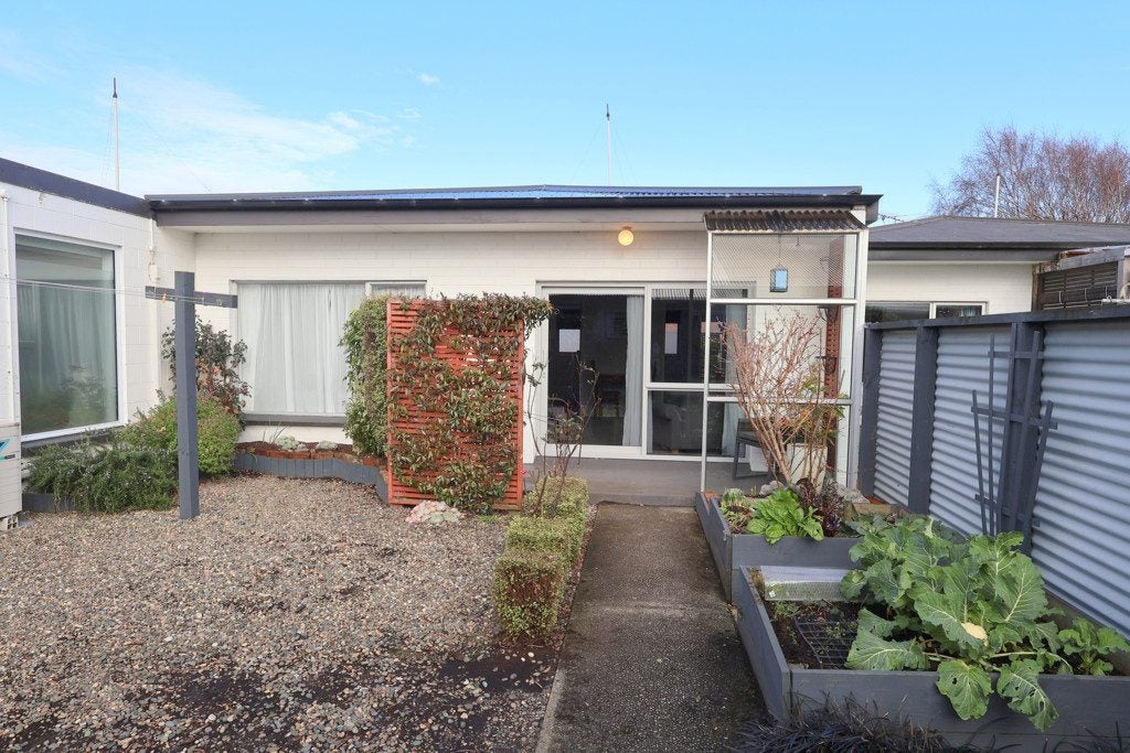 2/21 MacMaster Street, Richmond, Invercargill - Carousel 1